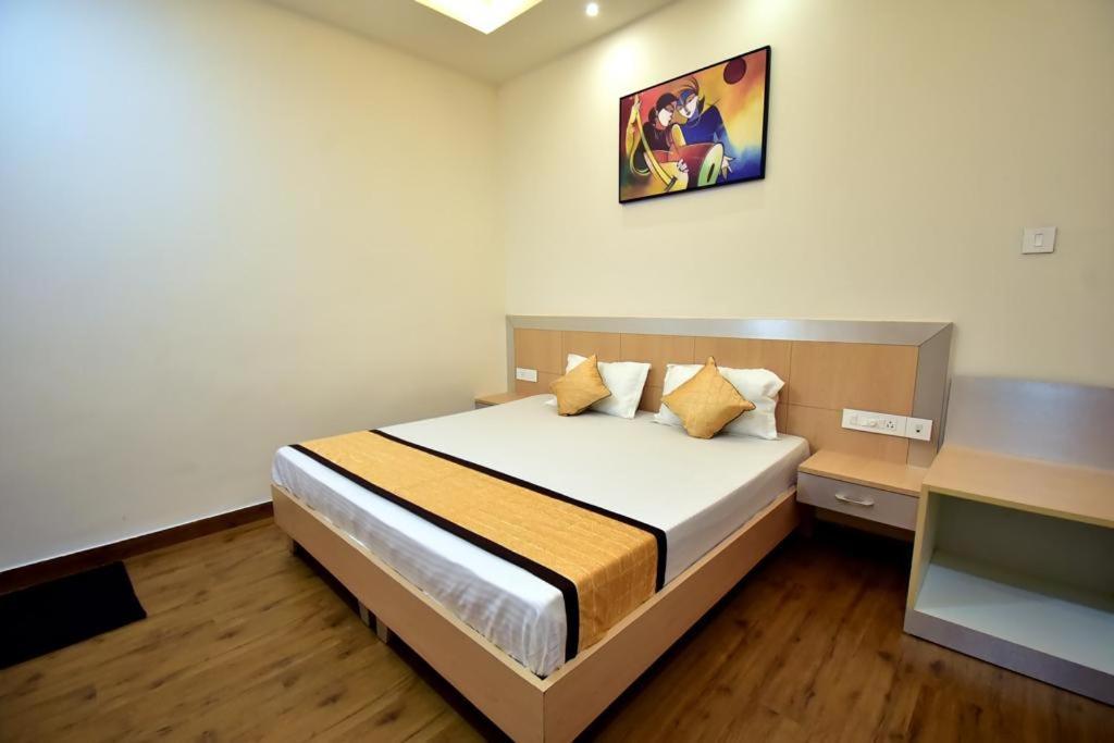 Manas Celebrations Guest house Lucknow
